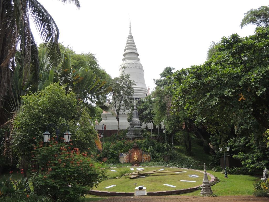 Le Grand Palais Boutique Hotel Phnom Penh Exterior foto