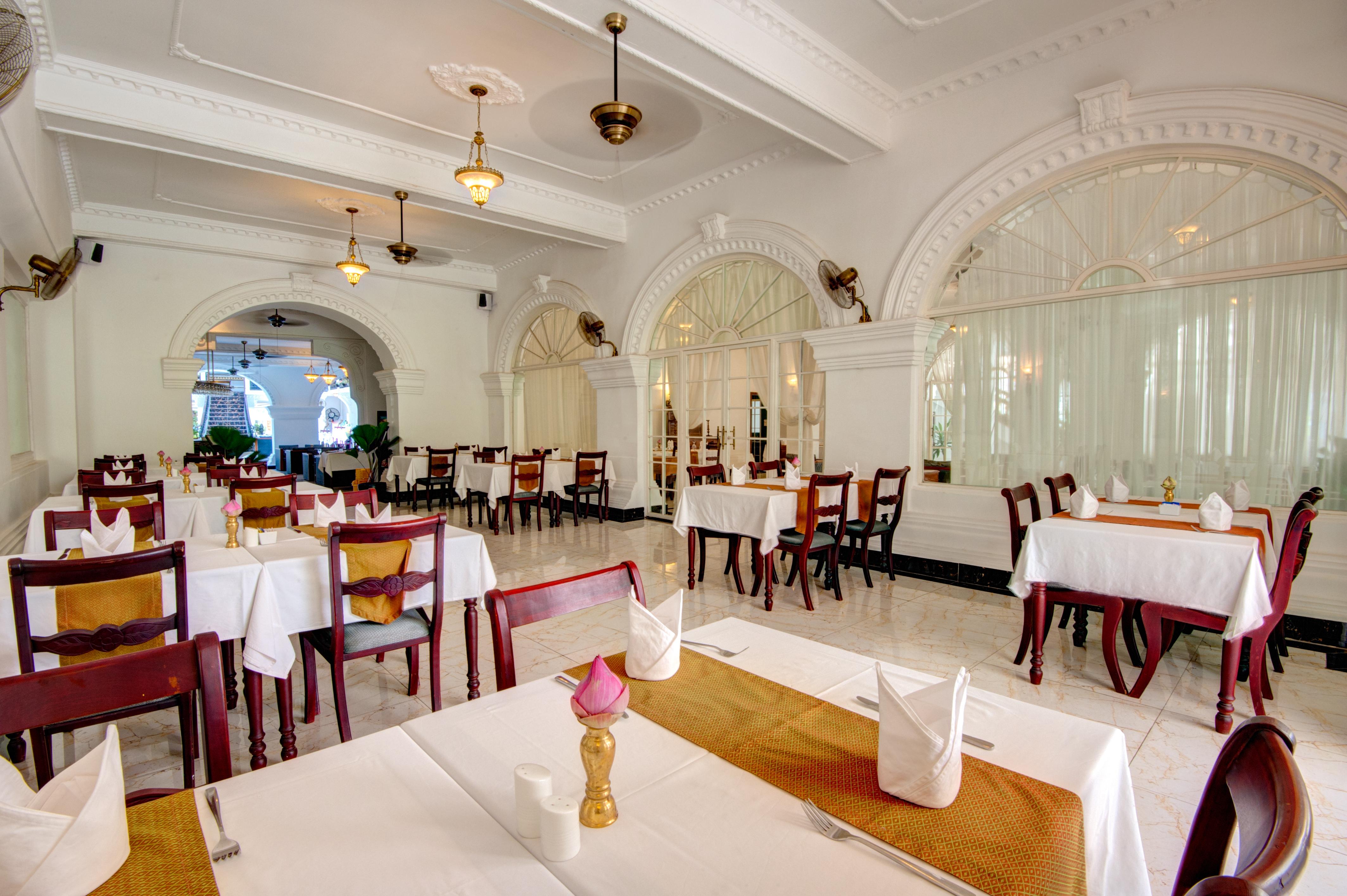 Le Grand Palais Boutique Hotel Phnom Penh Exterior foto
