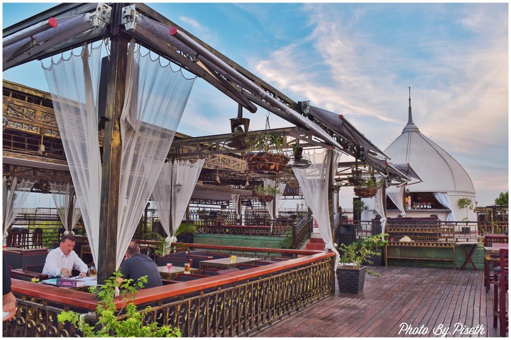 Le Grand Palais Boutique Hotel Phnom Penh Exterior foto